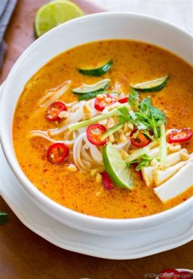   Curry Laksa: Un trionfo di spezie audaci e un brodo cremoso da ricordare!